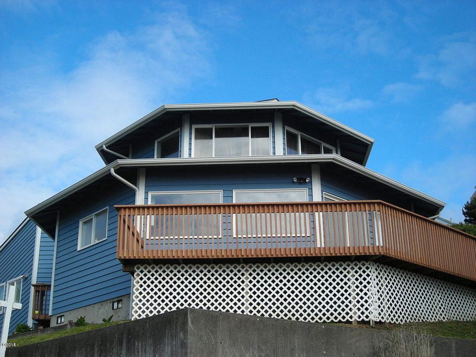 1st image of 4039 Mina Ave