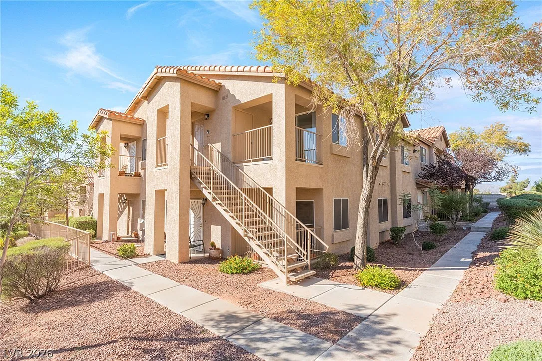 2 bed, 2.0 bath, 1146 sqft, $1,400 — Photo 1
