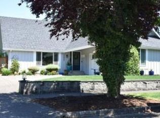 1255 Rio Glen Dr, Eugene, OR