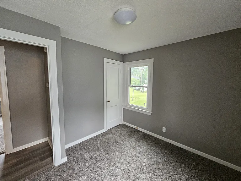 1229 Spring St — Photo 13