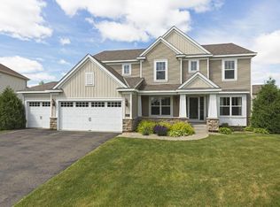2118 Pembina Ln, Shakopee, MN 55379