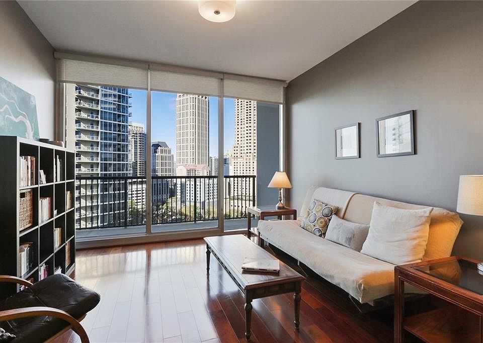 1st image of 1080 Peachtree St NE Unit 1316