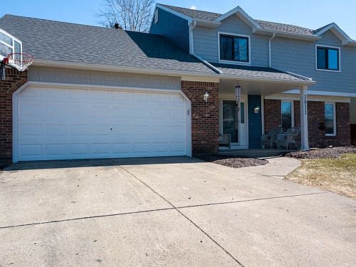 3rd image of 3911 Blythewood Pl