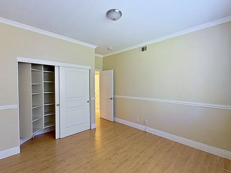 4749 E Bradford Ave — Photo 18