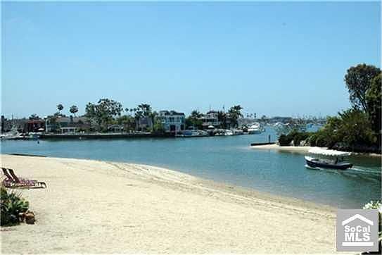 1st image of 1 Beacon Bay