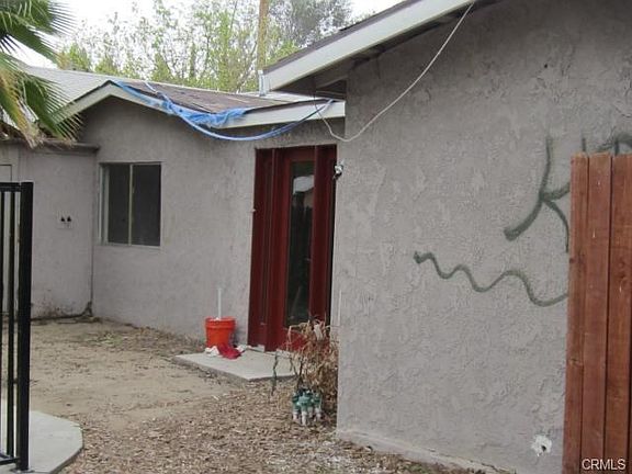 4th image of 15740 Merrill Ave