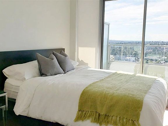 5th image of 1888 Gilmore Ave #2108