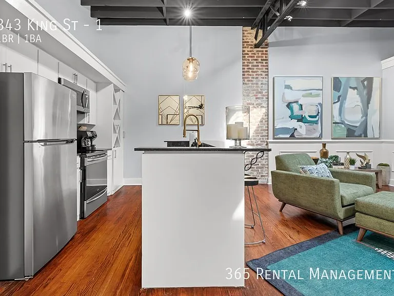 343 King St #1 — Photo 11