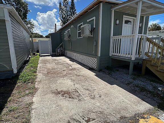 5th image of 2600 58th Ave N Lot 33