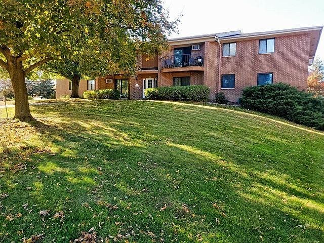 1st image of 4419 S Greenridge Cir #4419