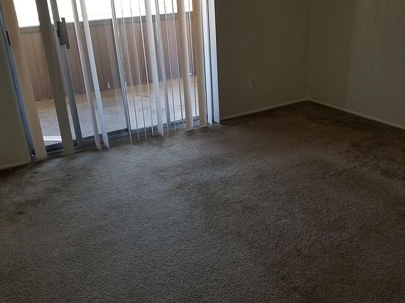 4th image of 1449 S Palomares St