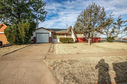 2040 Gerry Dr Photo 1