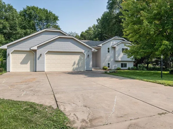 1781 Orchard Ln, White Bear Lake, MN 55110