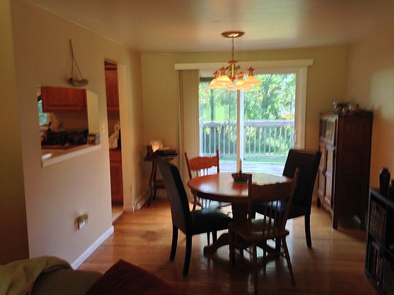 L shape living/dining room