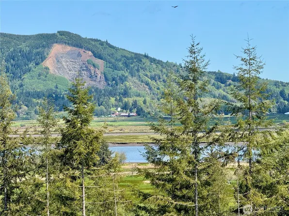 8468 Us Highway 101, South Bend, WA 98586