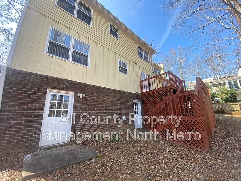 320 Six Branches Ct — Photo 22