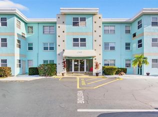 11447 Park Blvd APT 210, Seminole, FL 33772