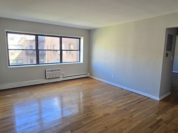 5th image of 220 Prospect Ave APT 1B