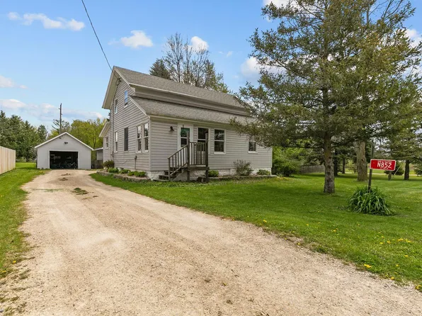 N852 County Rd W, Fremont, WI 54940