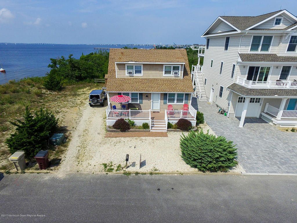 324 Roberts Ave, Seaside Park, NJ 08752 Zillow