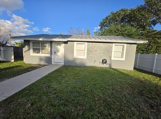120 Price St, Lake Worth, FL 33461