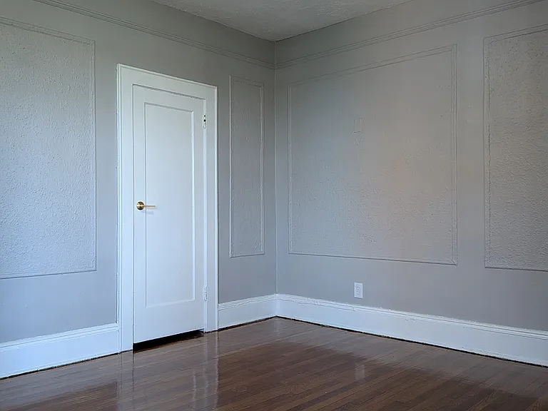 753-758 Jersey Ave #6 — Photo 11