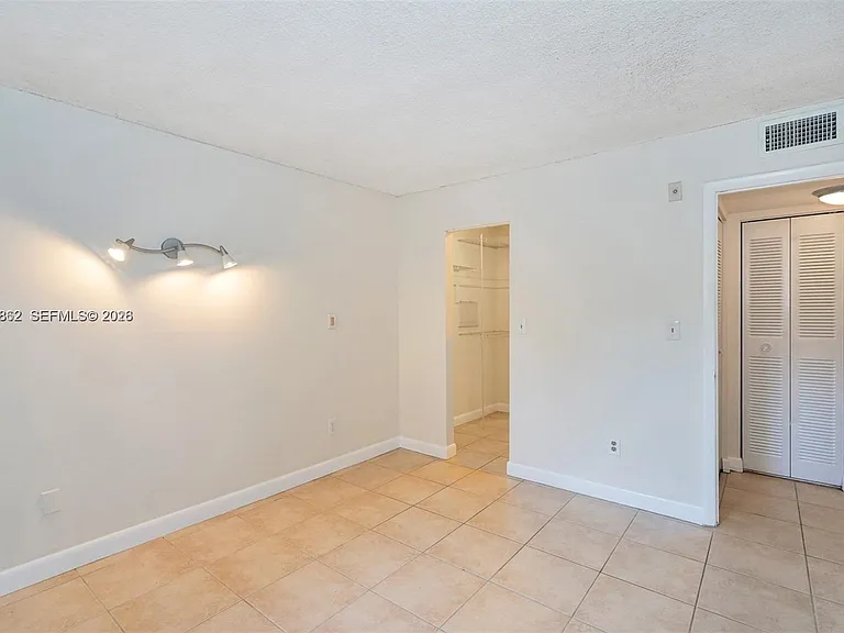 8500 SW 109th Ave #6-102 — Photo 8