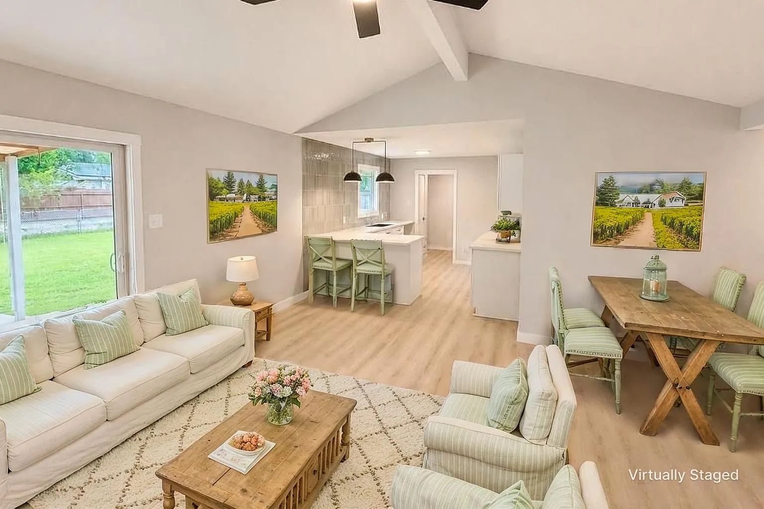 3 bed, 1.5 bath, 1142 sqft, $2,250 — Photo 1