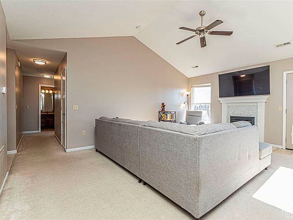 5th image of 2607 Harrier Dr