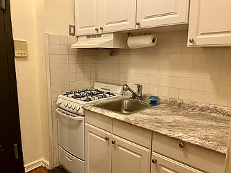 Rented by NextStopNY