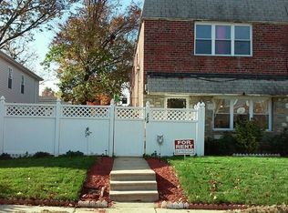 1718 Griffith St, Philadelphia, PA 19111