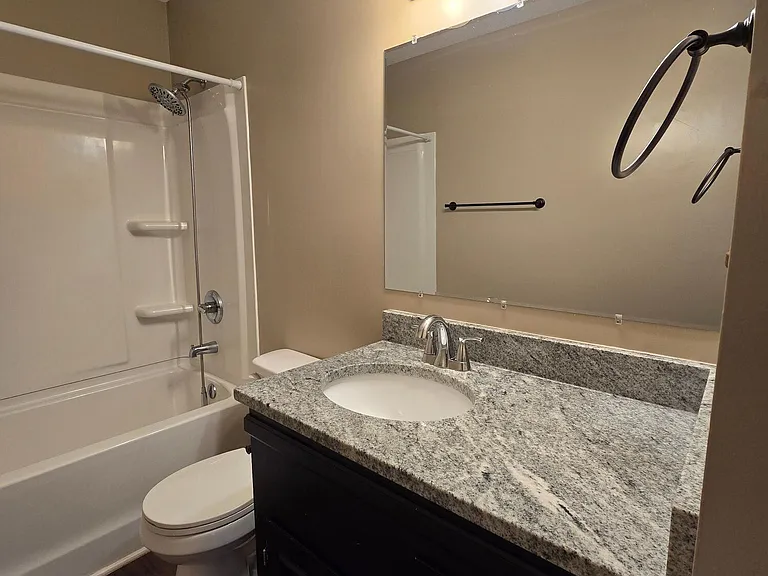 110 Frost Wood Ct — Photo 6