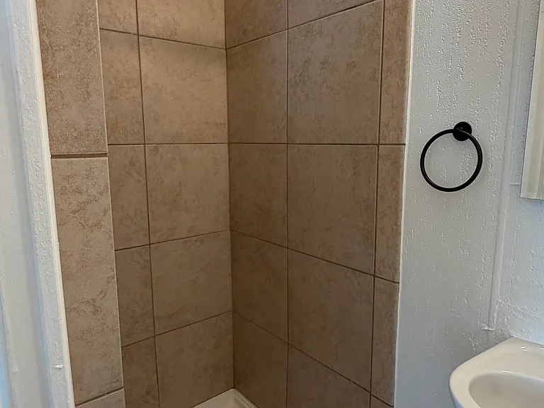 7614 Pacific Ave #C — Photo 5