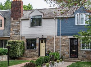 706 Devon Pl, Alexandria, VA 22314