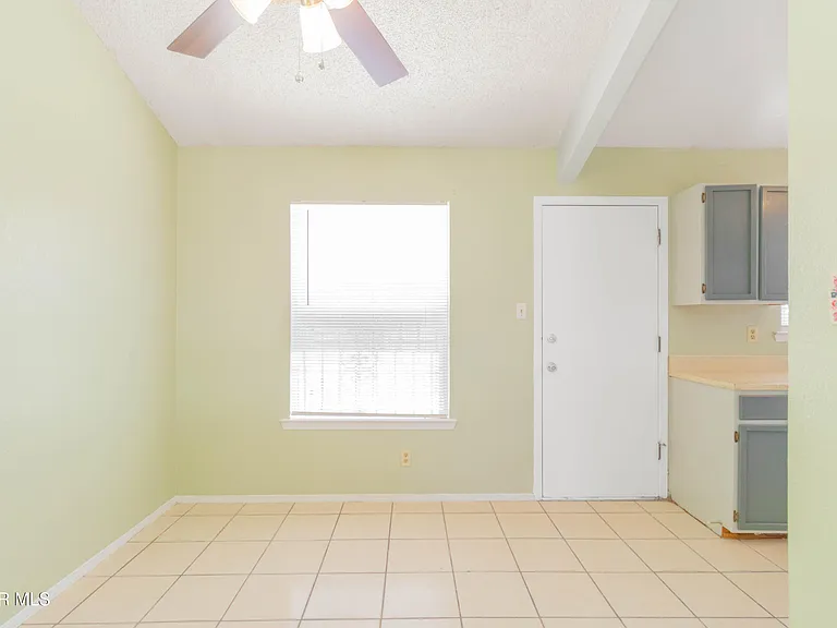 12056 Bellows Ct — Photo 12