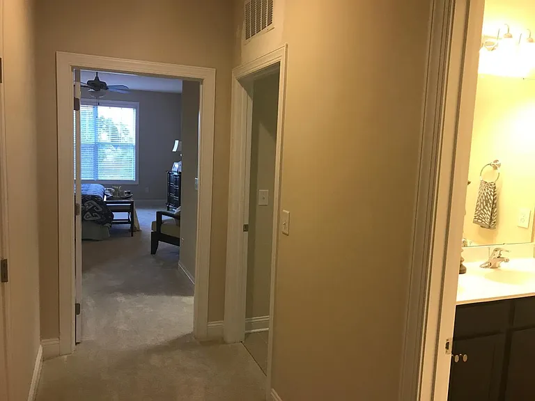 4226 Vallonia Dr — Photo 20