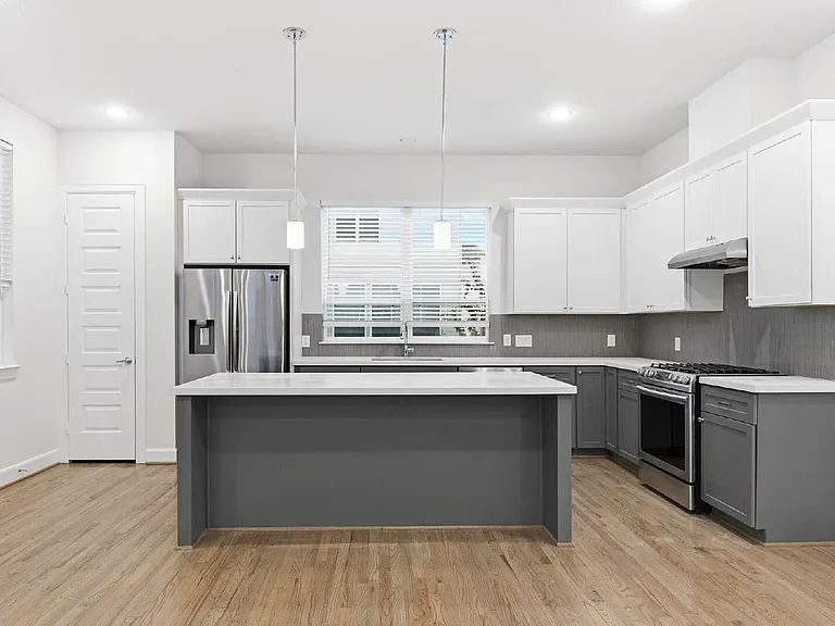 2733 Eado Edge Ct — Photo 11