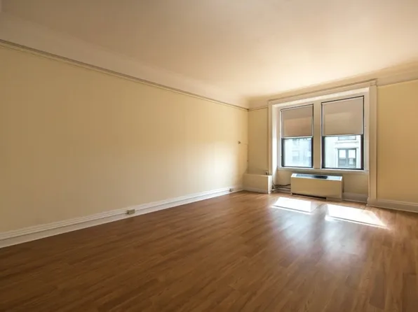 172 Boylston St, Boston, MA