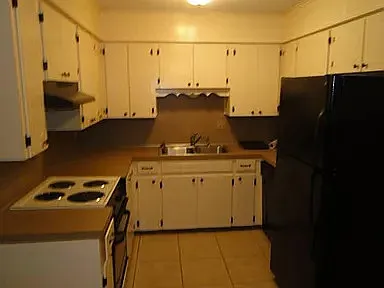 1 bed, 1.0 bath, $825 — Photo 4