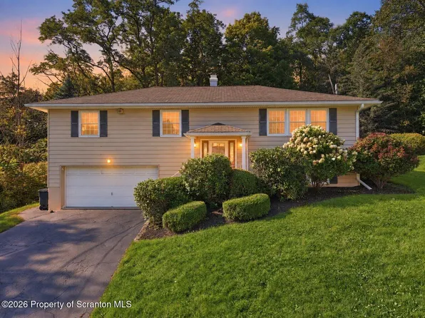 441 Sumner Ave, Clarks Summit, PA 18411
