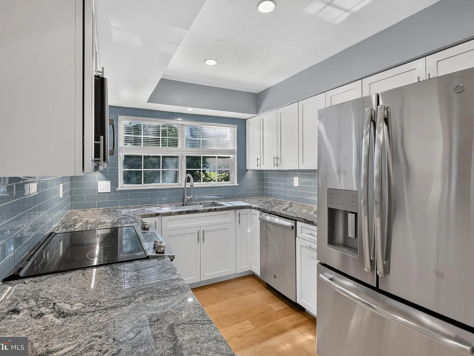 New Providence Vill At L — Photo 2