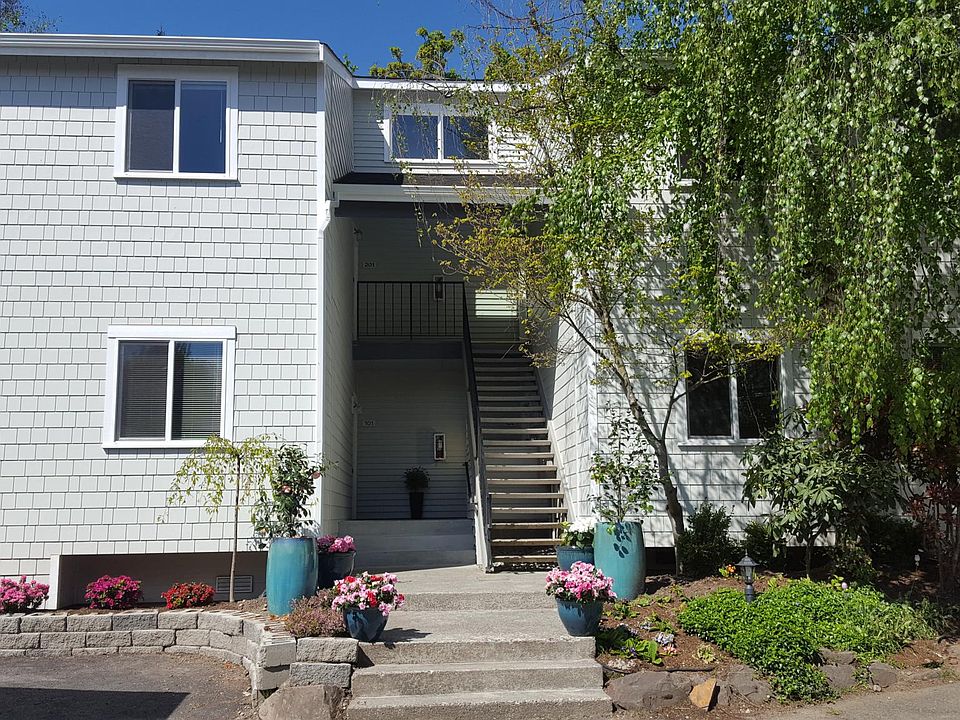 1st image of 11803 93rd Ave NE
