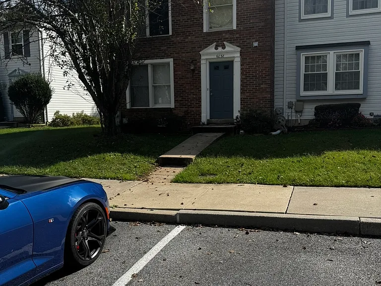 6058 Tree Swallow Ct — Photo 1