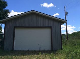 S3699 Vance Hill Rd, La Farge, WI 54639