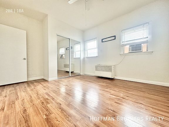 5th image of 1231 S Plymouth Blvd APT 102