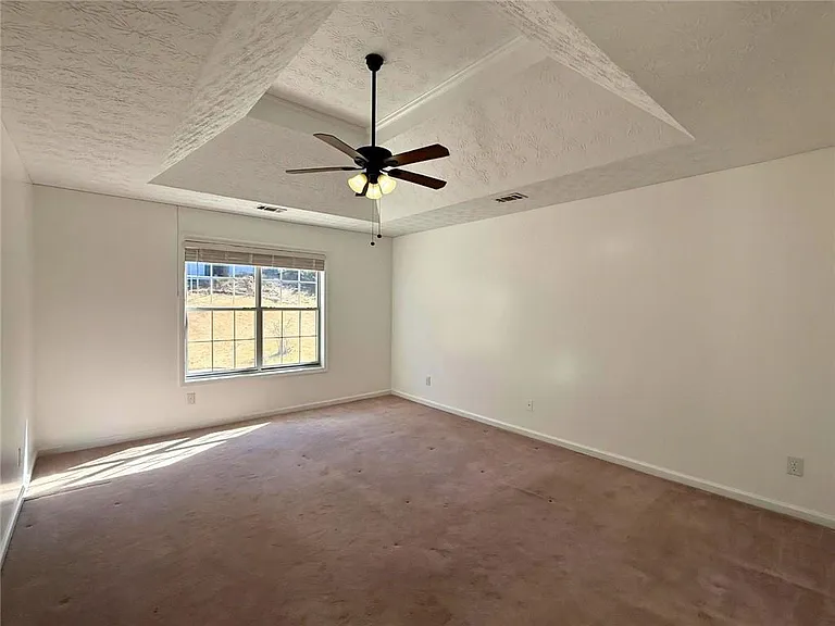 2029 Manor Oak Ln — Photo 18