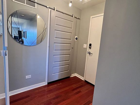 2nd image of 3021 W Armitage Ave APT 307