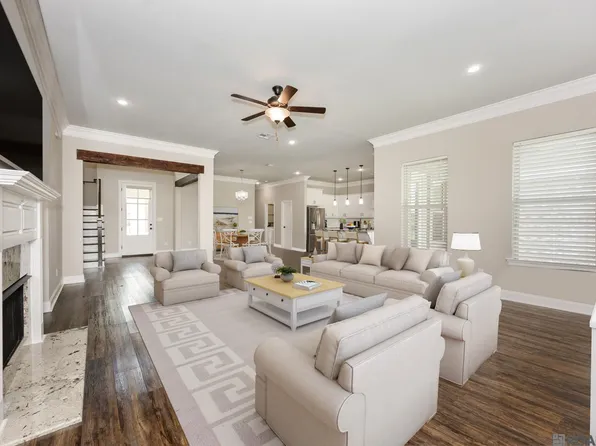 3624 Cruden Bay Dr, Zachary, LA 70791