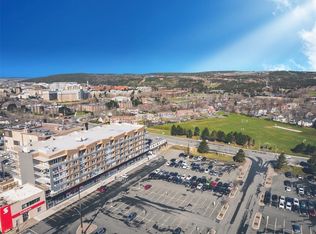 39 Rowan St #606, St. John's, NL A1B2X2