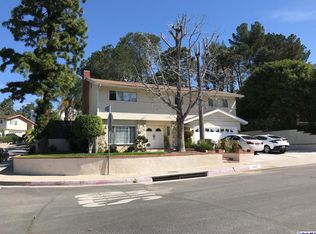 11494 Dellmont Dr, Tujunga, CA 91042